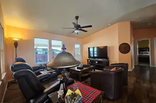 650 N Hawes Rd, Mesa, AZ 85207 - Photo 19