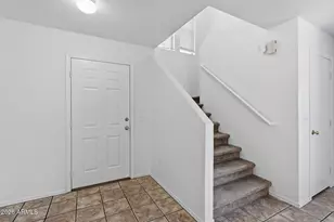 1425 N Thunderbird Ave, Gilbert, AZ 85234 - Photo 3