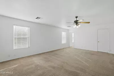 1425 N Thunderbird Avenue, Gilbert, AZ 85234 - Photo 17