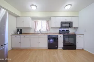 4528 W Sanna St, Glendale, AZ 85302 - Photo 7