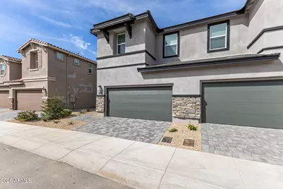 21114 N 58th Way, Phoenix, AZ 85054 - Photo 3