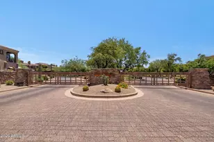 3935 E Rough Rider Rd, Phoenix, AZ 85050 - Photo 63
