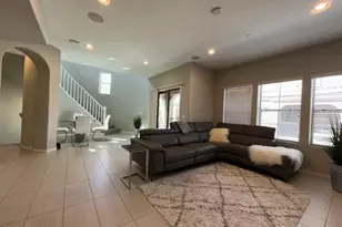 3935 E Rough Rider Rd, Phoenix, AZ 85050 - Photo 3