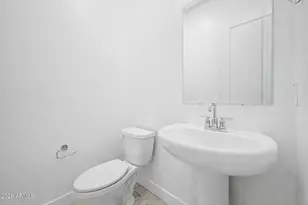 20388 N 222nd Dr, Surprise, AZ 85387 - Photo 9