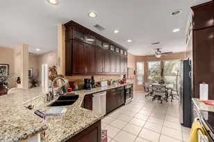 16245 W Tamarack Ln, Surprise, AZ 85374 - Photo 9