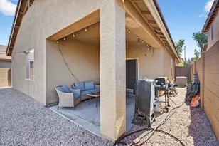 4528 W Crescent Rd, San Tan Valley, AZ 85144 - Photo 37