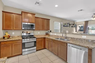 4528 W Crescent Road, San Tan Valley, AZ 85144 - Photo 9