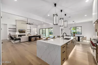 3028 N 47th Place, Phoenix, AZ 85018 - Photo 27