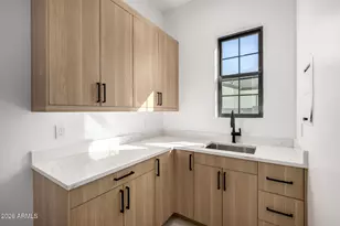 3028 N 47th Pl, Phoenix, AZ 85018 - Photo 59