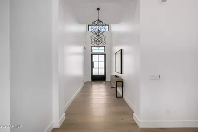 3028 N 47th Place, Phoenix, AZ 85018 - Photo 15