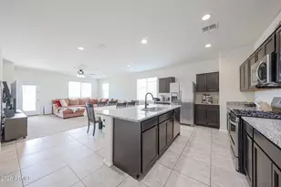 31029 W Columbus Ave, Buckeye, AZ 85396 - Photo 7