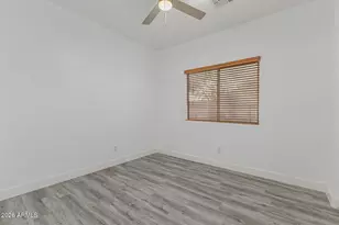 2545 W Brilliant Sky Dr, Phoenix, AZ 85085 - Photo 17