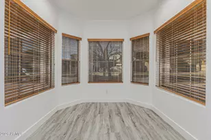 2545 W Brilliant Sky Dr, Phoenix, AZ 85085 - Photo 5