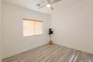 2545 W Brilliant Sky Dr, Phoenix, AZ 85085 - Photo 23
