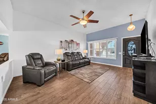 9605 W Hidden Valley Cir N, Sun City, AZ 85351 - Photo 5