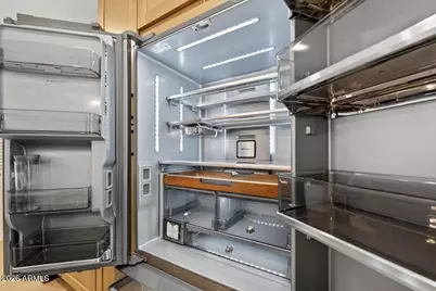 8713 E Sage Drive, Scottsdale, AZ 85250 - Photo 9