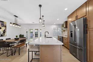 8713 E Sage Dr, Scottsdale, AZ 85250 - Photo 7