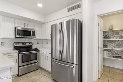 11623 N 151st Lane, Surprise, AZ 85379 - Photo 15