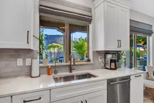 5639 W Bonanza Ln, Phoenix, AZ 85083 - Photo 77