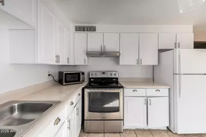 7265 W Camelback Road, Phoenix, AZ 85033 - Photo 15