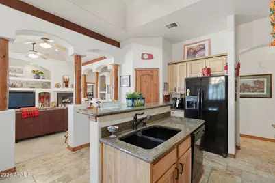 14706 S Country Club Drive, Arizona City, AZ 85123 - Photo 5
