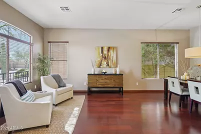 2706 W Via Calabria Street, Phoenix, AZ 85086 - Photo 9