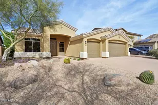 2706 W Via Calabria St, Phoenix, AZ 85086 - Photo 5