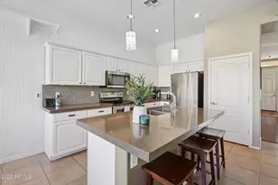 2706 W Via Calabria St, Phoenix, AZ 85086 - Photo 21