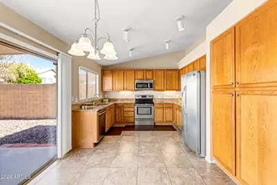 1688 E Heather Avenue, Gilbert, AZ 85234 - Photo 11