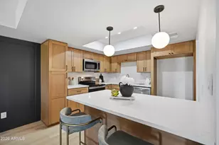 8330 N 21st Dr, Phoenix, AZ 85021 - Photo 9