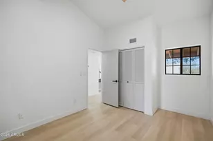 8330 N 21st Dr, Phoenix, AZ 85021 - Photo 21