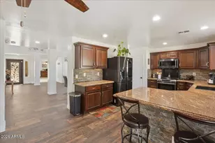 2005 S 81st Dr, Phoenix, AZ 85043 - Photo 15