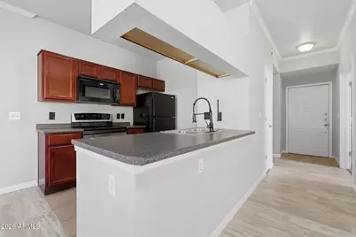 16013 S Desert Foothills Parkway #Apt 1053, Phoenix, AZ 85048 - Photo 11