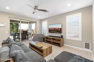 4041 E Amber Ln, Gilbert, AZ 85296 - Photo 9