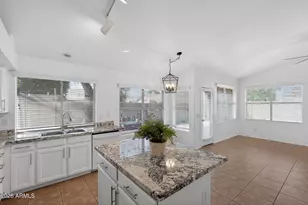 6370 W Wahalla Ln, Glendale, AZ 85308 - Photo 7