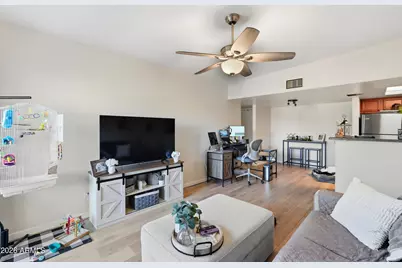 5757 W Eugie Avenue #2062, Glendale, AZ 85304 - Photo 5