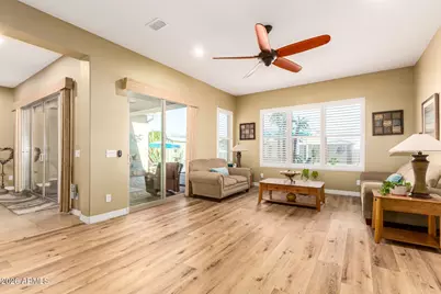 18360 W Montecito Avenue, Goodyear, AZ 85395 - Photo 11