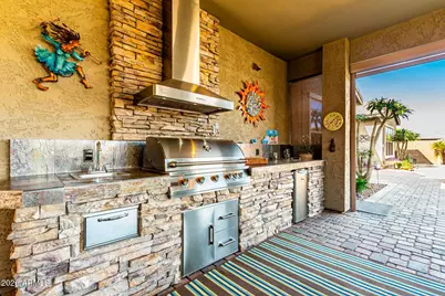 18360 W Montecito Avenue, Goodyear, AZ 85395 - Photo 41