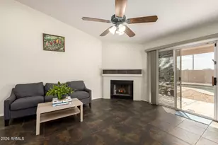 18604 N 30th Pl, Phoenix, AZ 85050 - Photo 9