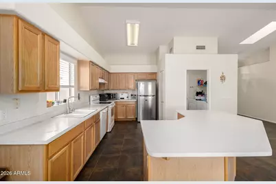 18604 N 30th Place, Phoenix, AZ 85050 - Photo 15