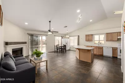 18604 N 30th Place, Phoenix, AZ 85050 - Photo 13