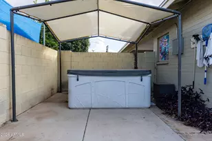 8322 E Wilshire Dr, Scottsdale, AZ 85257 - Photo 17