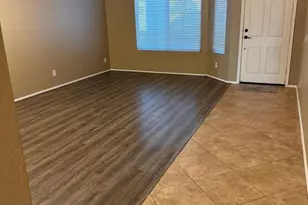 7206 N 88th Ln, Glendale, AZ 85305 - Photo 5