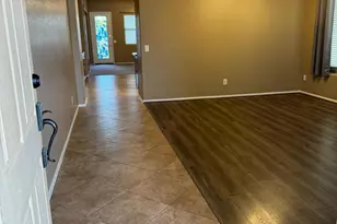 7206 N 88th Ln, Glendale, AZ 85305 - Photo 3