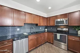 9450 N 94th Pl, Scottsdale, AZ 85258 - Photo 1