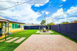 3701 W Echo Ln, Phoenix, AZ 85051 - Photo 23