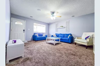 3701 W Echo Lane, Phoenix, AZ 85051 - Photo 19