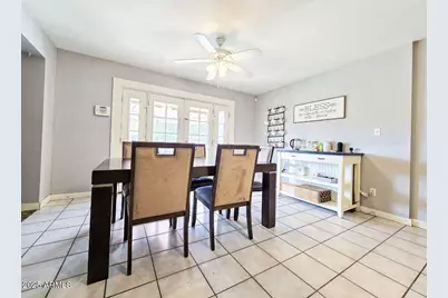 3701 W Echo Lane, Phoenix, AZ 85051 - Photo 13