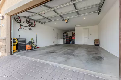 14041 W Monte Vista Road, Goodyear, AZ 85395 - Photo 33