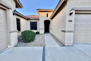 6858 W Mazatzal Dr, Peoria, AZ 85383 - Photo 3